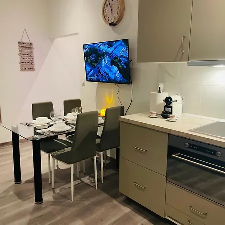 Aprt Festival Arnese Daire Cannes